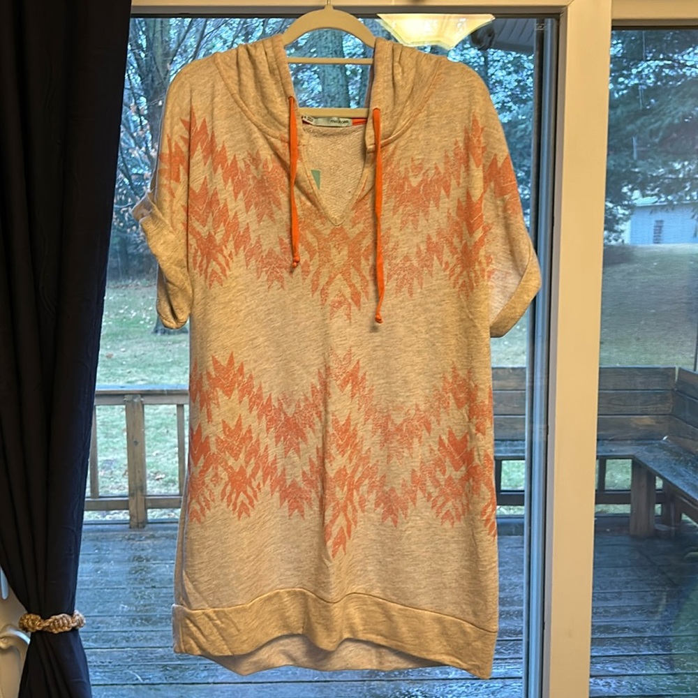 NWT Maurice’s Aztec Sweatshirt Tee size XL